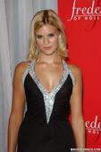 http://img2.imagevenue.com/loc282/th_0a2_Maggie_Grace3.jpg